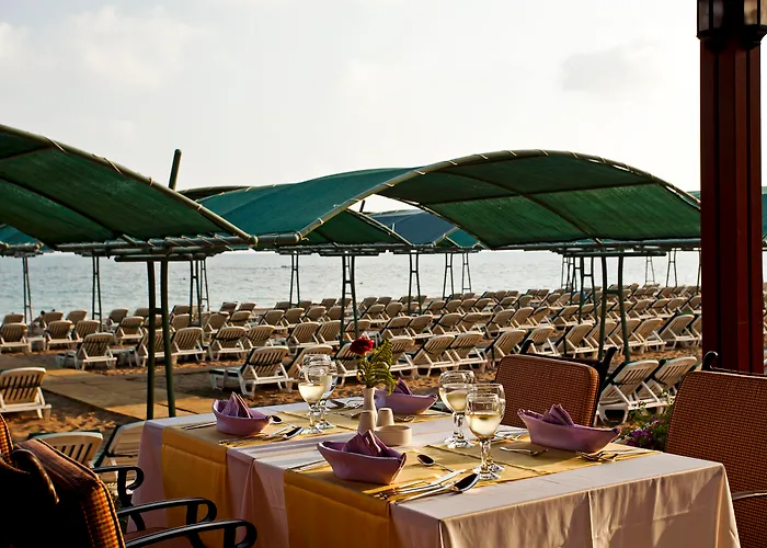 Papillon Belvil Village אתר נופש 5*