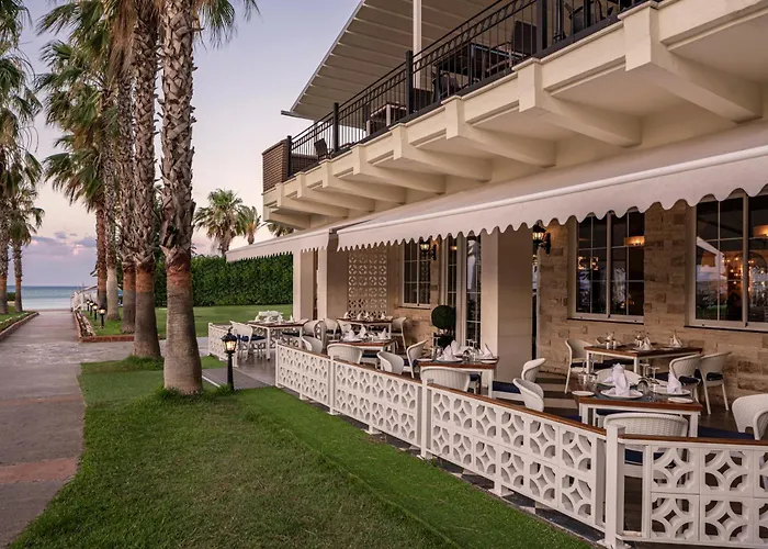 Papillon Belvil Village 5*