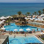 Papillon Belvil Village Station touristique 5*