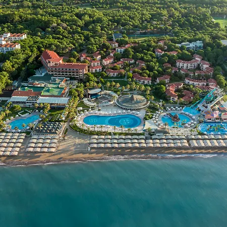 Papillon Belvil Village