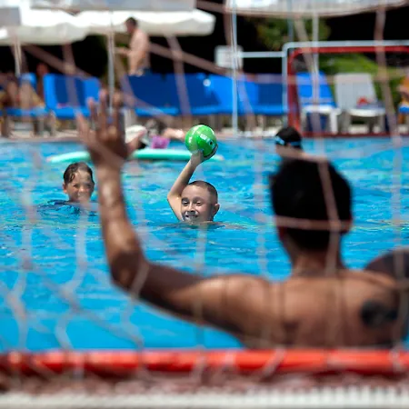 Papillon Belvil Village Resort