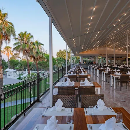 Papillon Belvil Village Resort