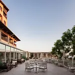 Papillon Belvil Village 5*